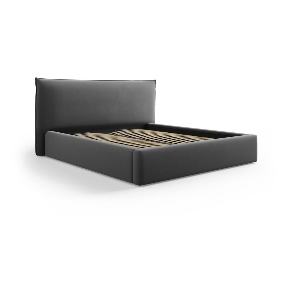 Tmavosivá čalúnená dvojlôžková posteľ s úložným priestorom a roštom 160x200 cm Elio – Milo Casa