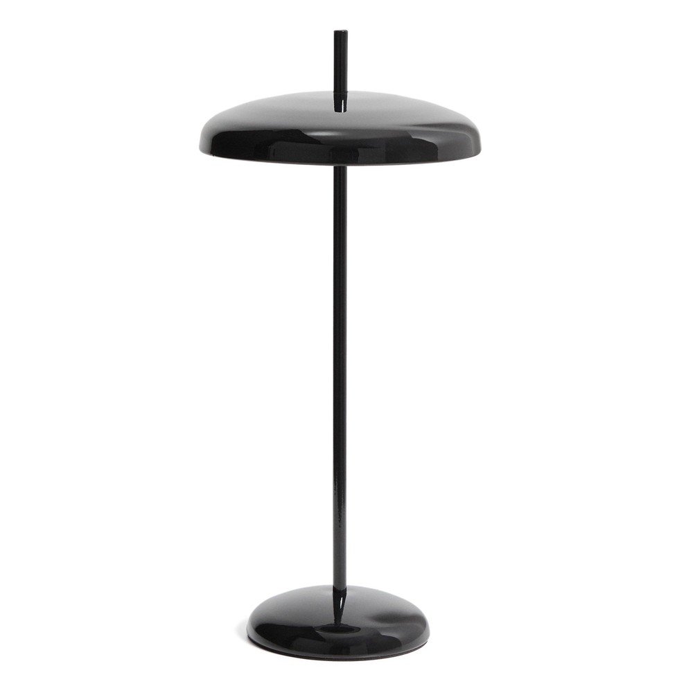 Čierna LED stmievateľná stolová lampa s kovovým tienidlom (výška 35 cm) Porte – Kave Home