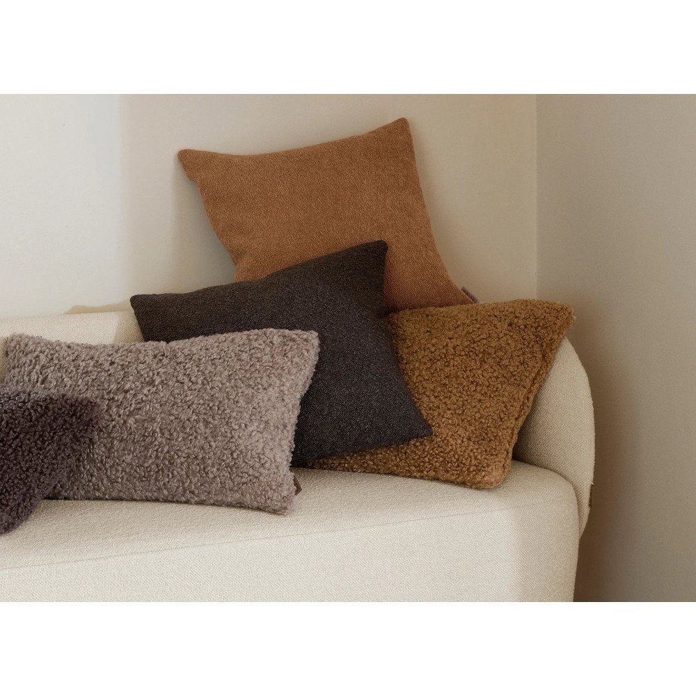 Obliečka na vankúš z materiálu bouclé 30x50 cm Teddy – Blomus