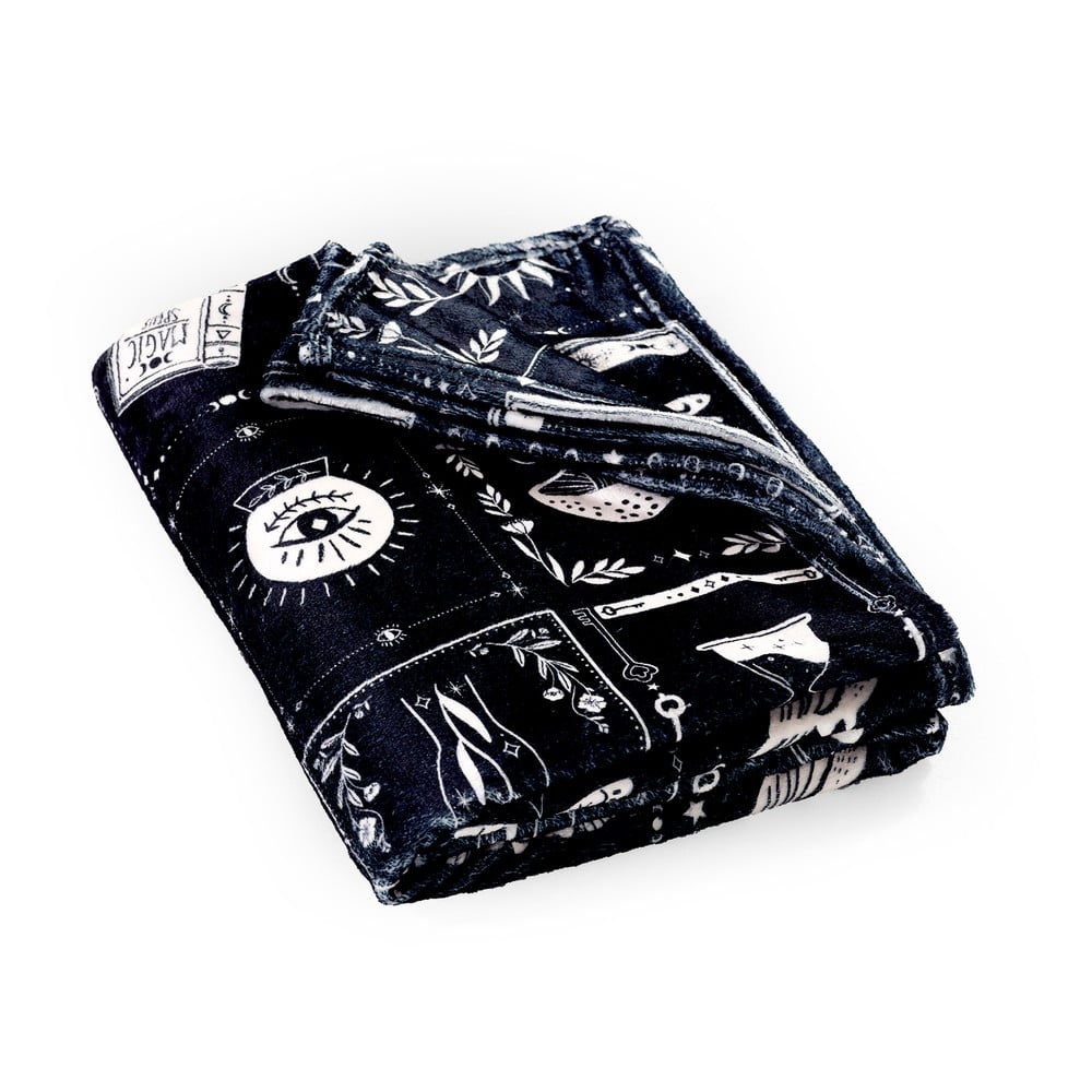 Čierna deka s haloweenským motívom z mikroplyšu 130x170 cm Enchanted Witchcraft – Catherine Lansfield