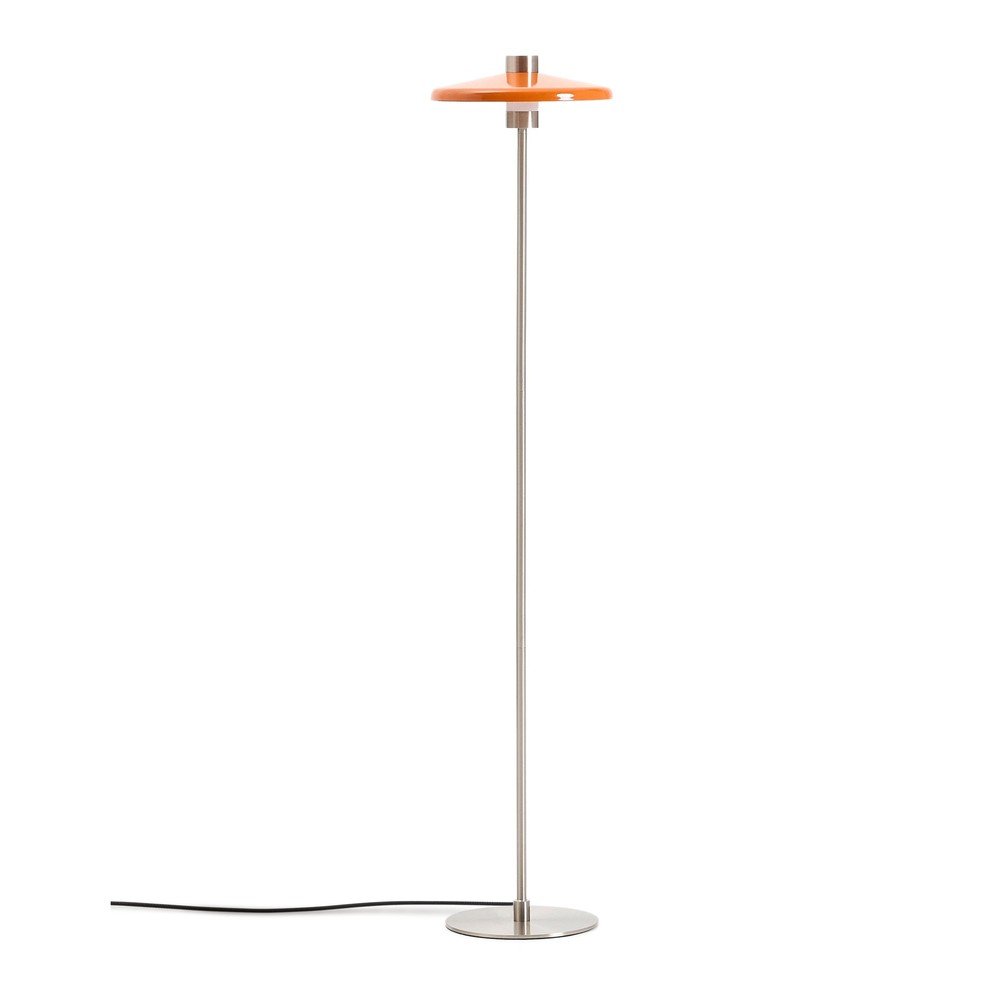 Oranžová stojacia lampa s kovovým tienidlom (výška  130 cm) Nuvira – Kave Home