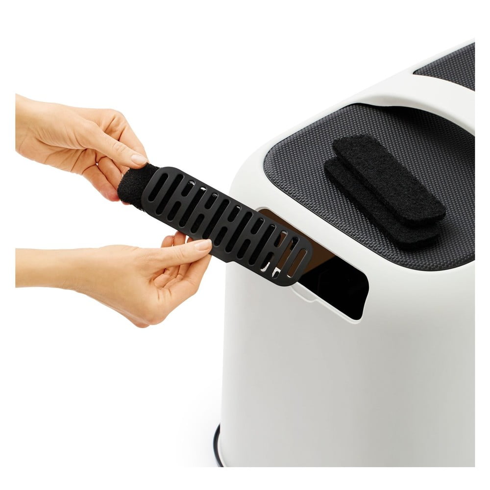 Čierne náhradné filtre do mačacieho záchodu v súprave 3 ks 4