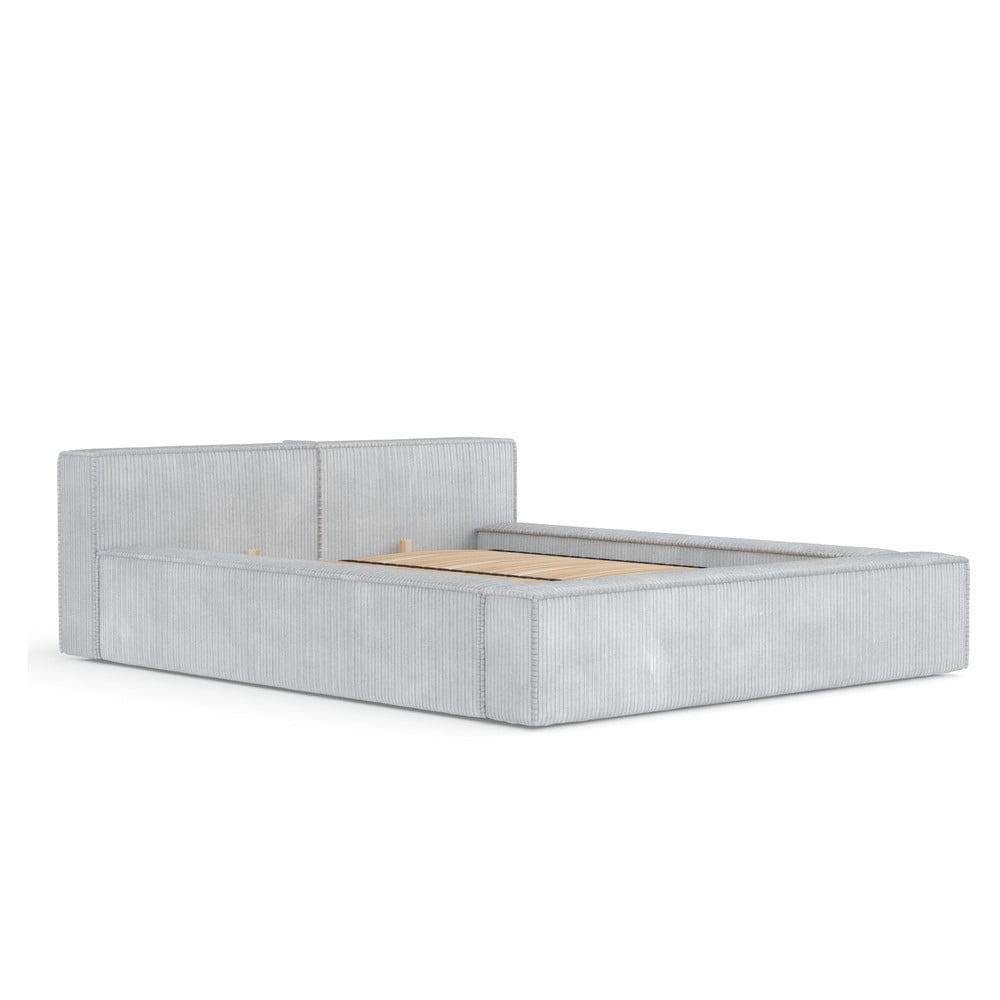Svetlosivá čalúnená dvojlôžková posteľ s úložným priestorom s roštom 160x200 cm Voliera – Maison de Rêve