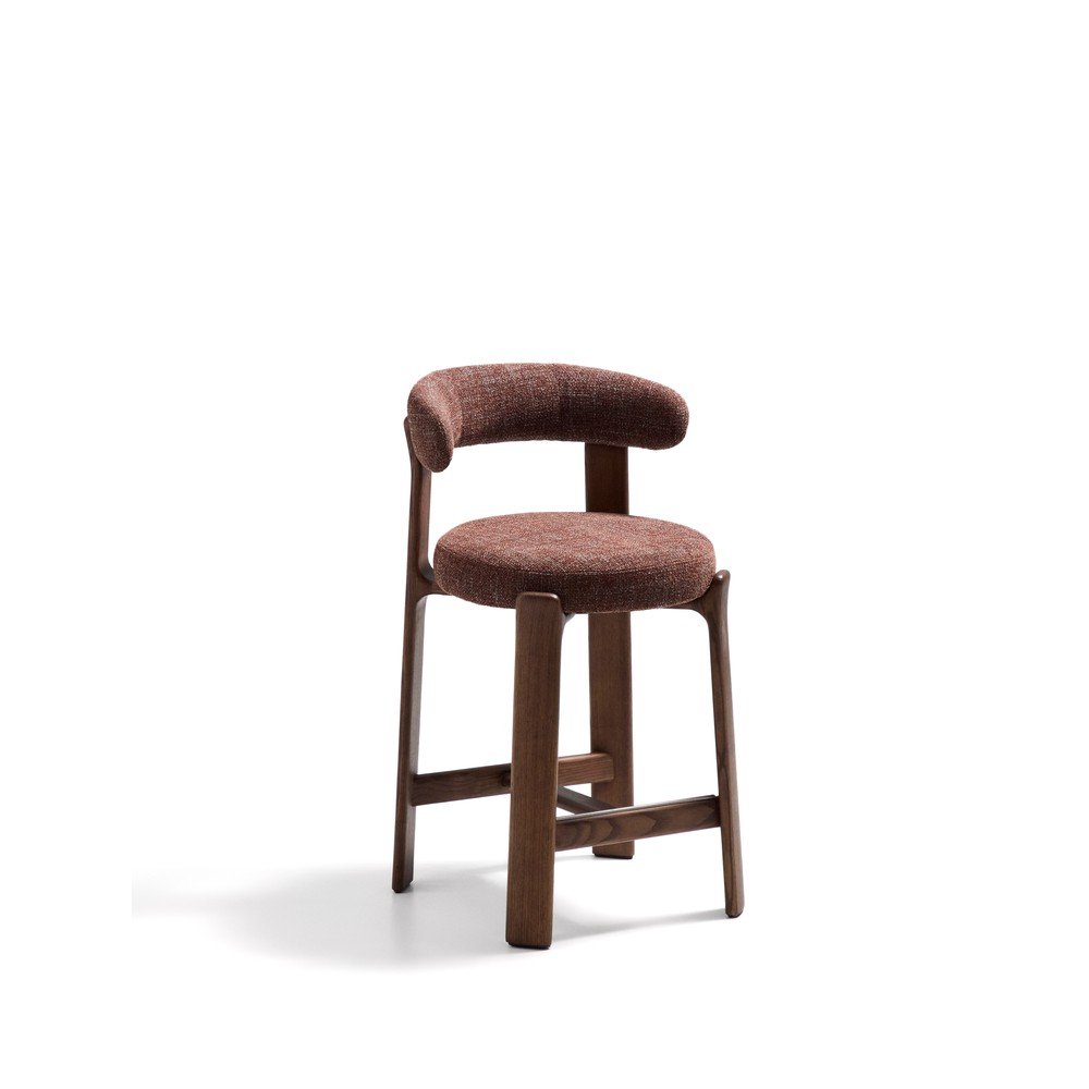 Hnedá/v tmavo prírodnej farbe barová stolička z jaseňového dreva (výška sedadla 65 cm) Granite – Kave Home