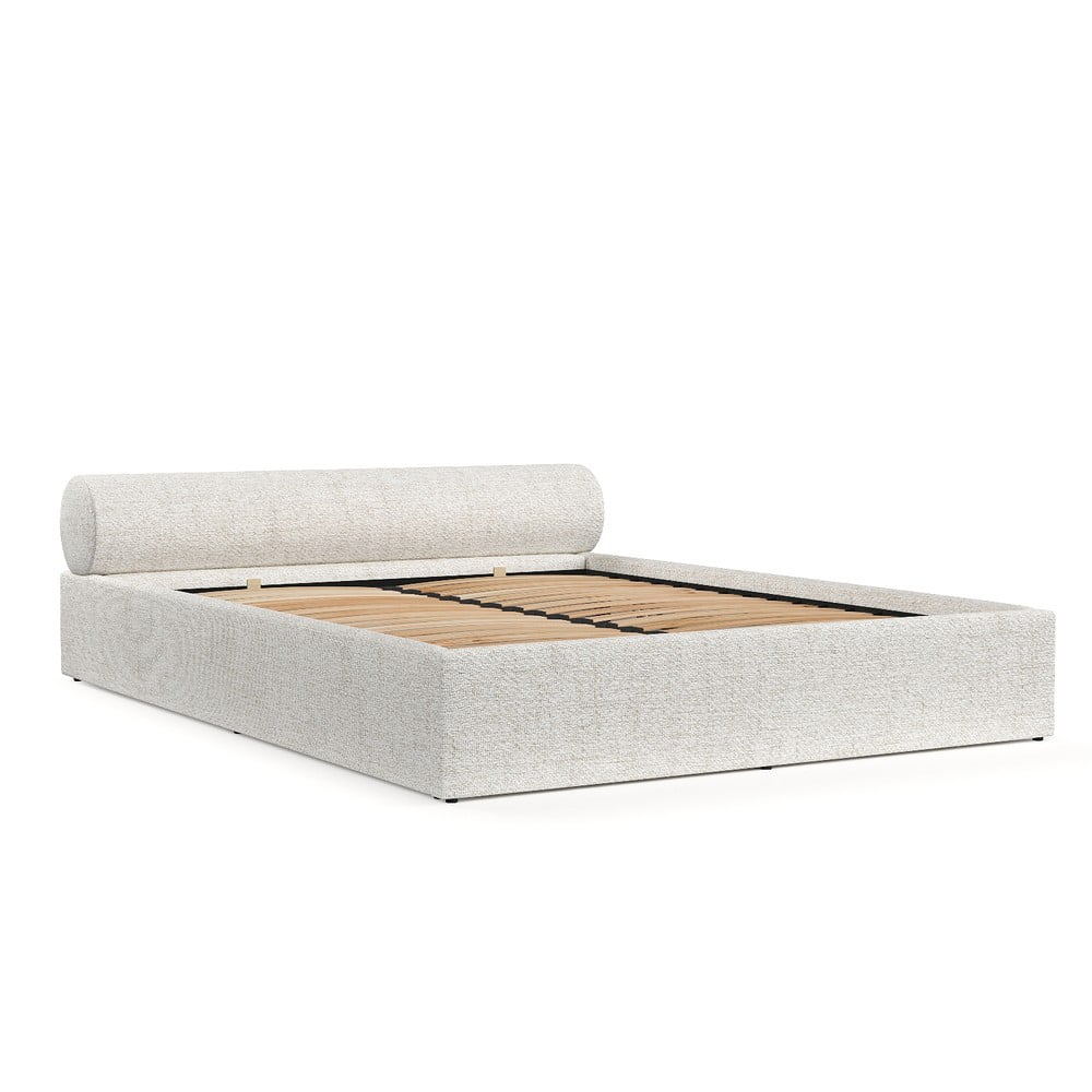 Krémová čalúnená dvojlôžková posteľ s úložným priestorom s roštom 140x200 cm Solvo – Maison de Rêve